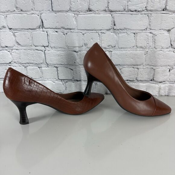 Clarks Kataleyna Rose Pump Brown Croc Leather Slip On Low Flared Heel Women 10 W - Picture 10 of 15